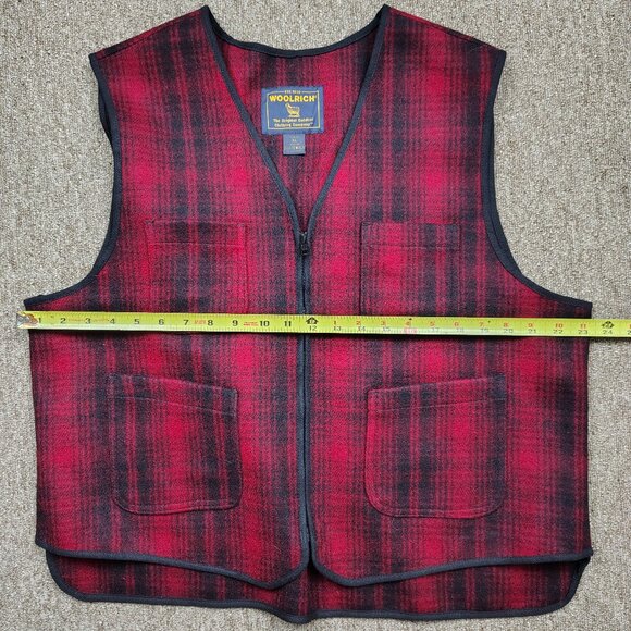 WOOLRICH Plaid Wool Vest Women's XL Red Black Sleeveless Zip Up Outdoors - Picture 4 of 7